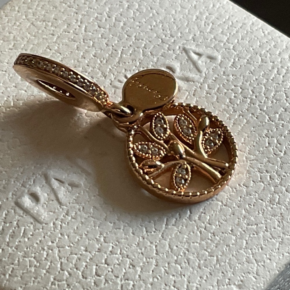 Pandora Rose Gold Family Tree charm
